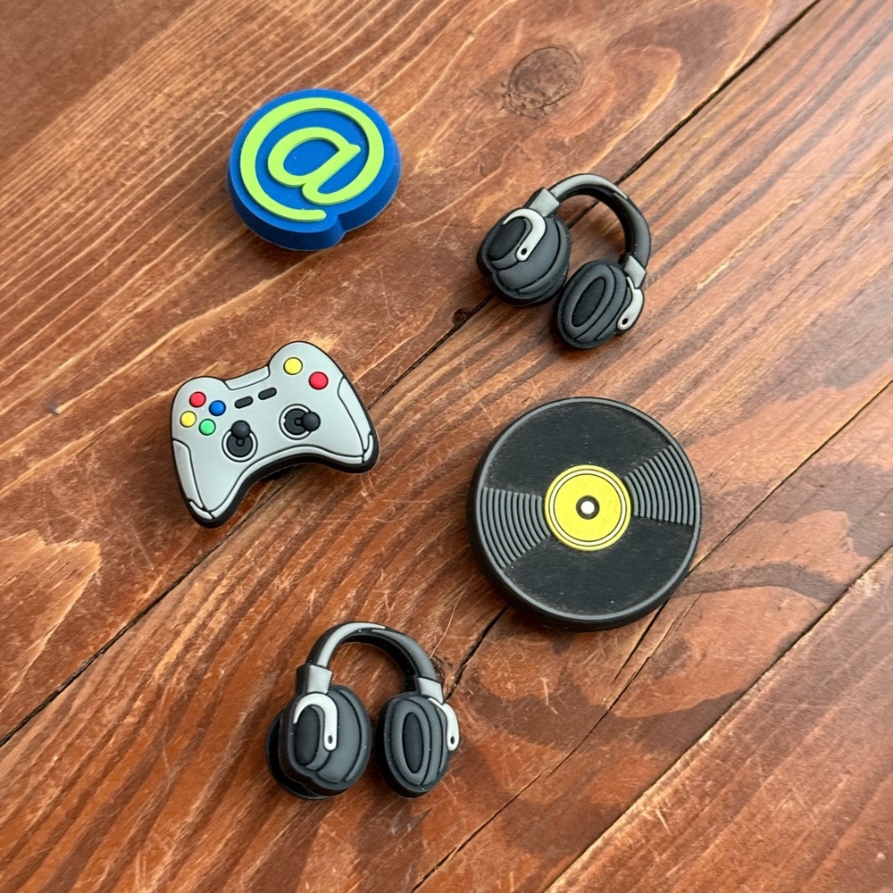 Crocs Shoe Jibbitz Gamer Headphones Controller Vinyl Record